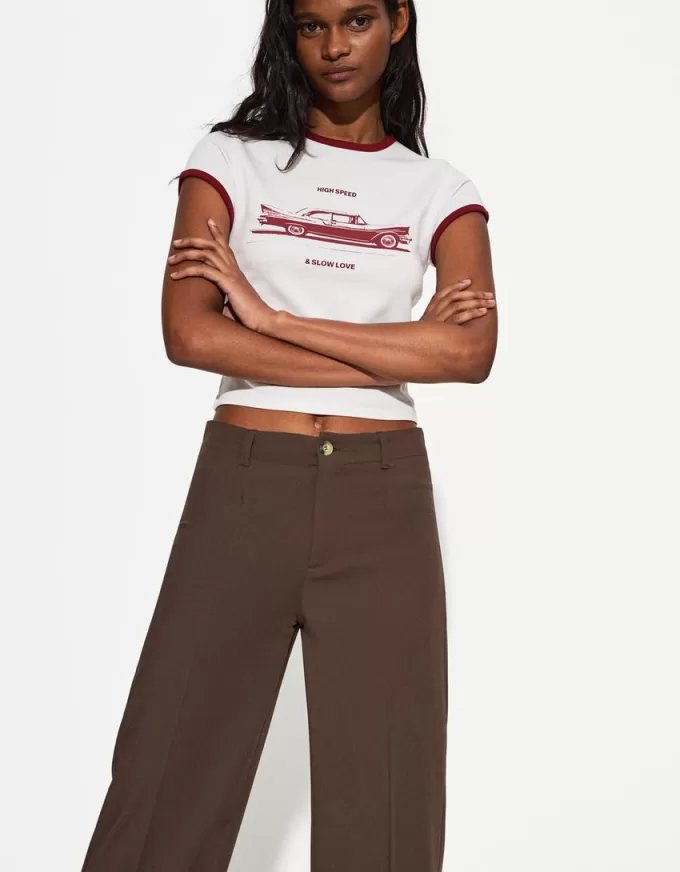 Pantaloni largi