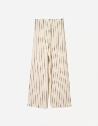 Pantaloni largi