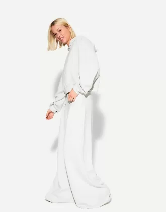 Pantaloni largi