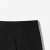 Pantaloni largi