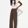 Pantaloni largi
