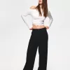 Pantaloni largi cu talie joasă Pantaloni largi cu talie joasă