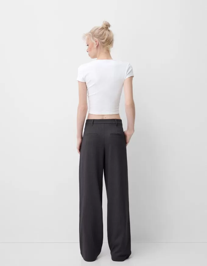 Pantaloni largi cu talie joasă Pantaloni largi cu talie joasă