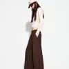 Pantaloni largi cu talie joasă Pantaloni largi cu talie joasă