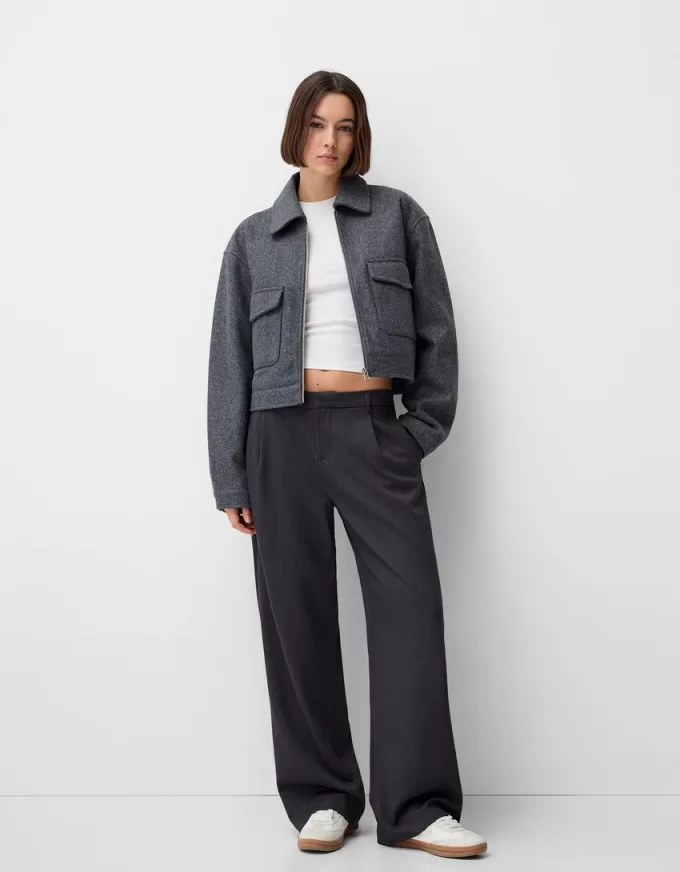 Pantaloni largi cu talie joasă Pantaloni largi cu talie joasă