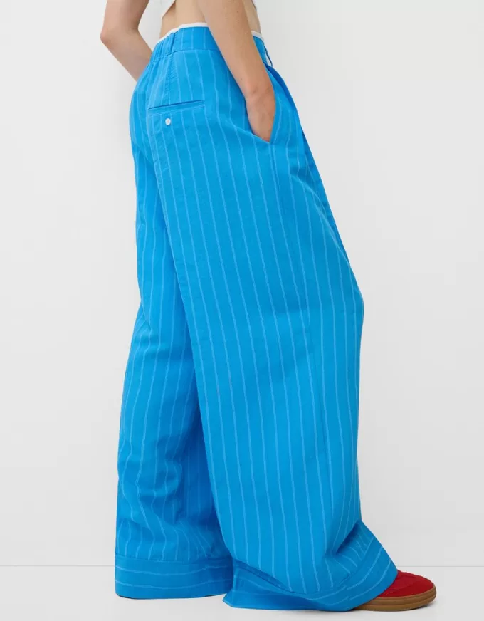 Pantaloni largi din poplin