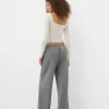 Pantaloni largi la atingere moale