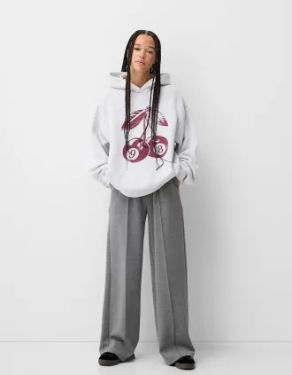 Pantaloni largi la atingere moale