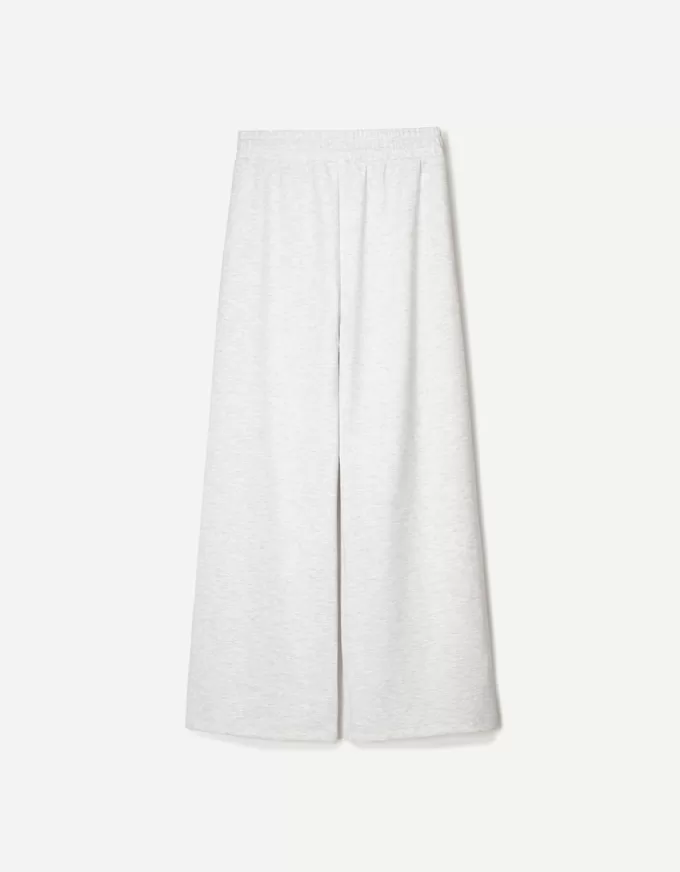 Pantaloni largi, moi Pantaloni largi, moi
