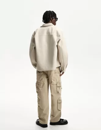 Pantaloni largi multi-cargo Pantaloni largi multi-cargo
