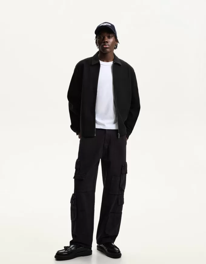 Pantaloni largi multi-cargo