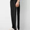 Pantaloni largi tehnici Pantaloni largi tehnici