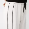 Pantaloni largi tehnici Pantaloni largi tehnici