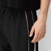 Pantaloni largi tehnici Pantaloni largi tehnici