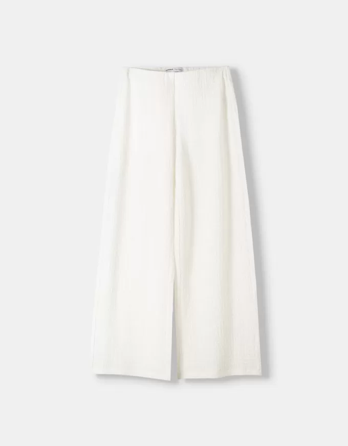 Pantaloni lați cu relief în relief Pantaloni lați cu relief în relief