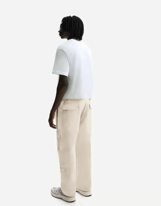 Pantaloni multicargo cu picioare largi Pantaloni multicargo cu picioare largi
