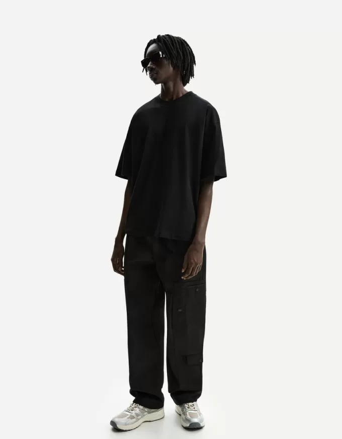Pantaloni multicargo cu picioare largi Pantaloni multicargo cu picioare largi