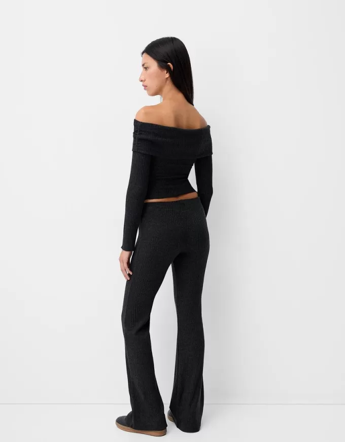 Pantaloni pantaloni evazați cu coaste Pantaloni pantaloni evazați cu coaste