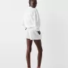 Pantaloni scurți cu detaliu elastic în talie Pantaloni scurți cu detaliu elastic în talie