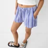 Pantaloni scurți cu detaliu elastic în talie Pantaloni scurți cu detaliu elastic în talie