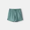 Pantaloni scurți de bord monocromi cu fiti boxy Pantaloni scurți de bord monocromi cu fiti boxy