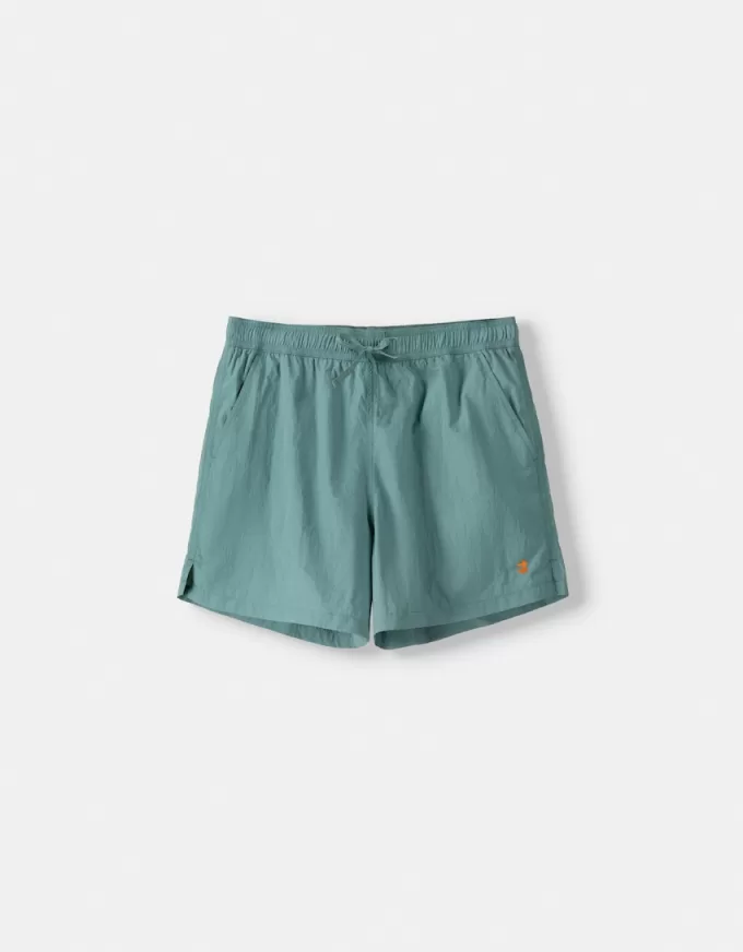 Pantaloni scurți de bord monocromi cu fiti boxy Pantaloni scurți de bord monocromi cu fiti boxy