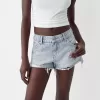 Pantaloni scurți din denim cu strasuri Pantaloni scurți din denim cu strasuri
