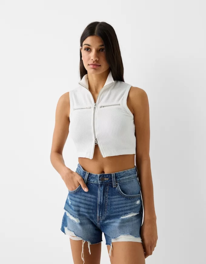 Pantaloni scurți din denim rupt Pantaloni scurți din denim rupt