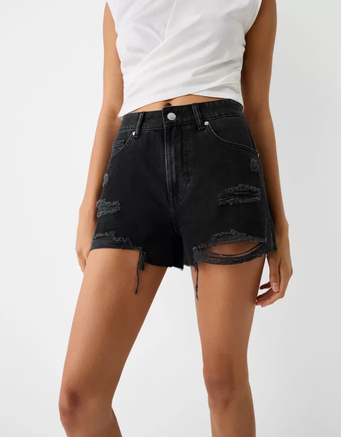 Pantaloni scurți din denim rupt Pantaloni scurți din denim rupt