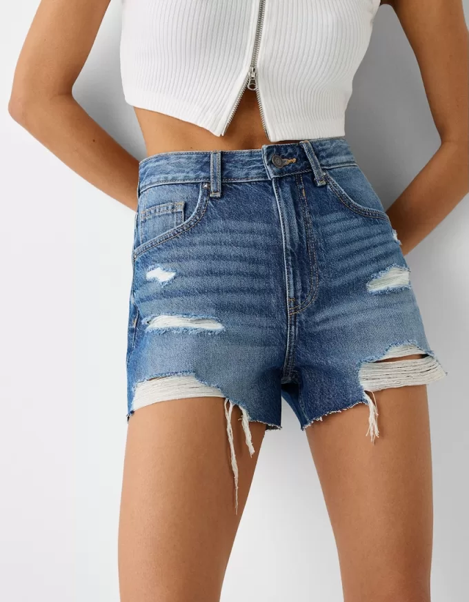 Pantaloni scurți din denim rupt Pantaloni scurți din denim rupt