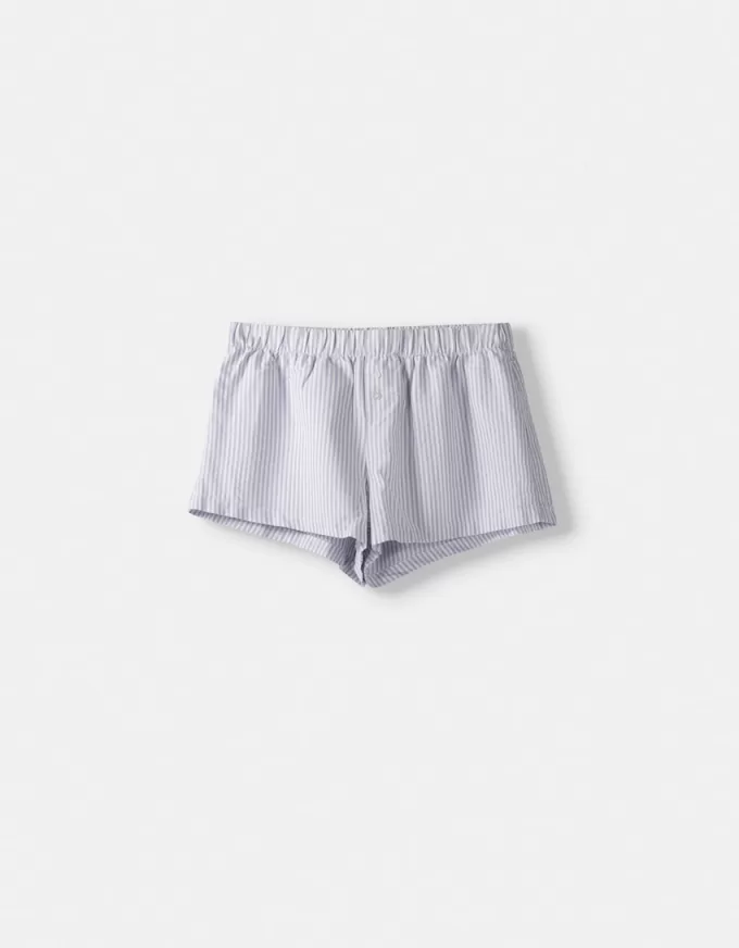Pantaloni scurți în dungi Pantaloni scurți în dungi