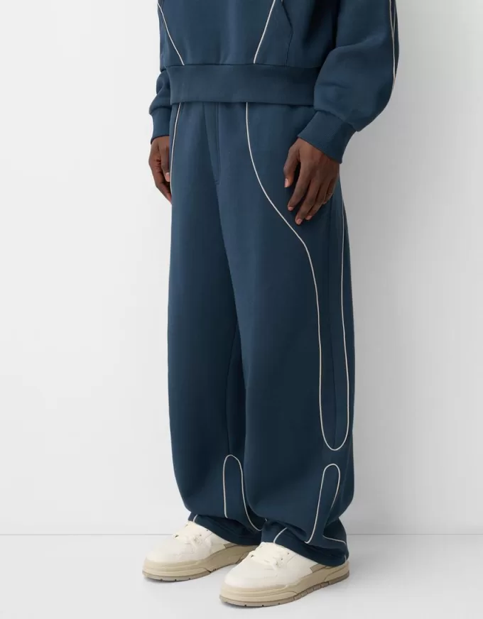 Pantaloni skater cu ornamente Pantaloni skater cu ornamente