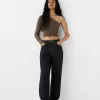 Pulover asimetric din tricot cablu Pulover asimetric din tricot cablu