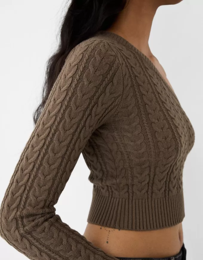 Pulover asimetric din tricot cablu Pulover asimetric din tricot cablu