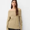 Pulover cu decolteu Bardot din tricot cablu