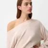 Pulover cu gât asimetric la atingere moale