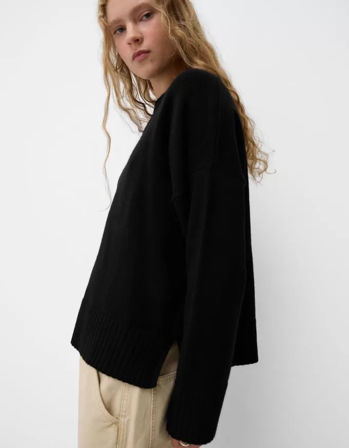 Pulover cu gât roșu la atingere moale