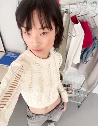 Pulover din tricot cablu