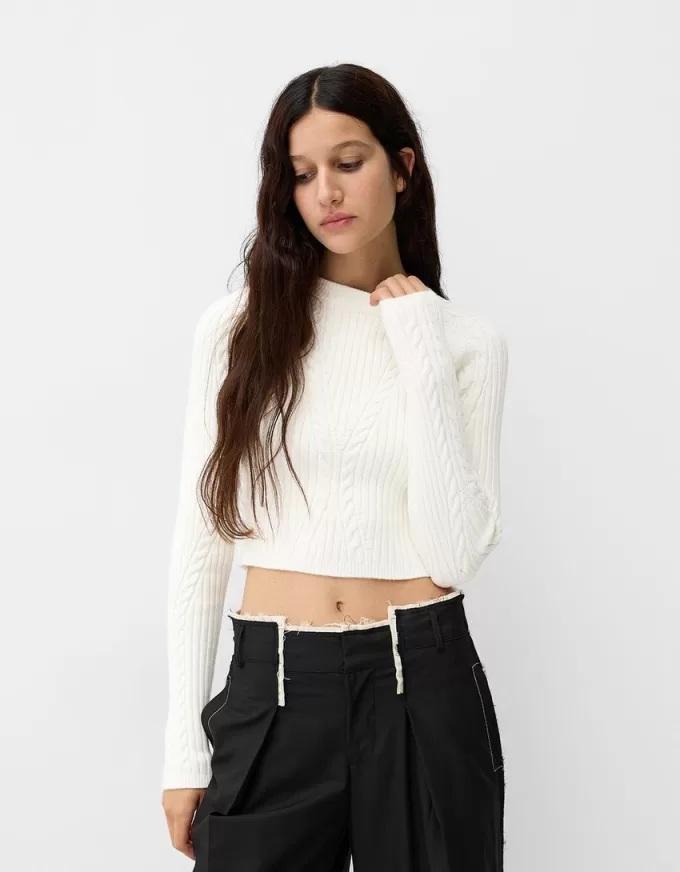 Pulover din tricot cablu cu coaste