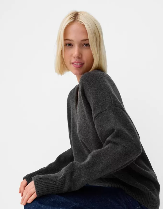 Pulover oversize cu decolteu în V Pulover oversize cu decolteu în V