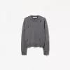Pulover rupt decolorat