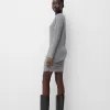 Rochie asimetrică cu mânecă lungă Rochie asimetrică cu mânecă lungă