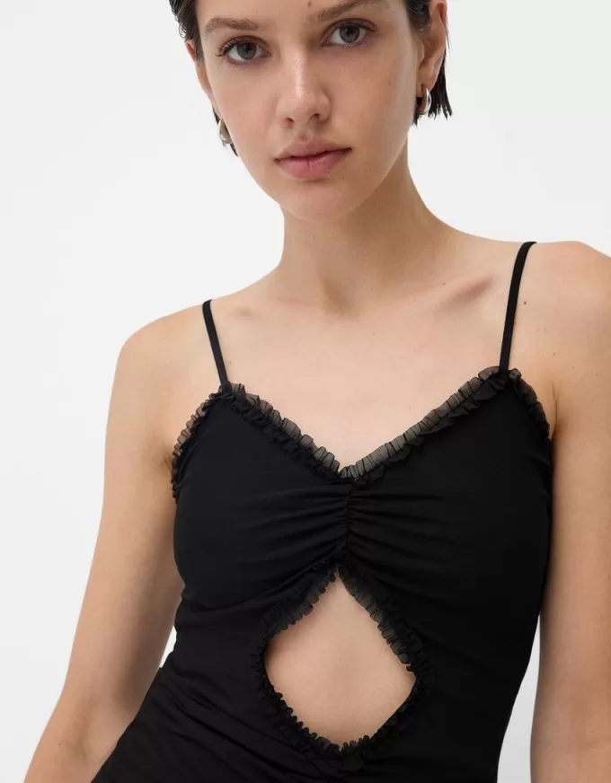 Rochie cu bretele din tul cu volane Rochie cu bretele din tul cu volane