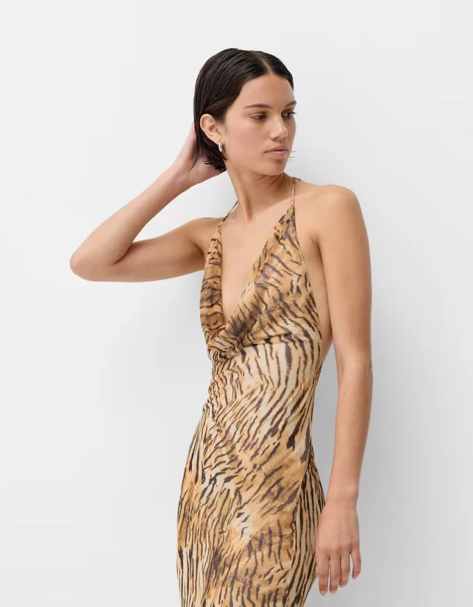 Rochie lungă din tul cu bretele Rochie lungă din tul cu bretele