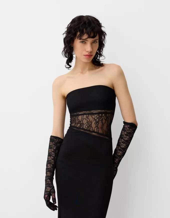 Rochie maxi cu decolteu bandeau din dantela Rochie maxi cu decolteu bandeau din dantela