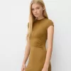 Rochie maxi strânsă, cu fantă laterală Rochie maxi strânsă, cu fantă laterală