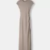 Rochie maxi strânsă, cu fantă laterală Rochie maxi strânsă, cu fantă laterală