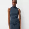 Rochie midi adunată Rochie midi adunată