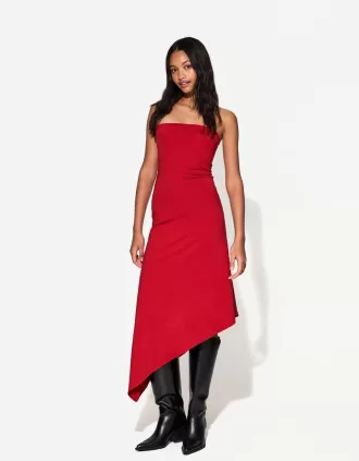 Rochie midi asimetrică fără umeri