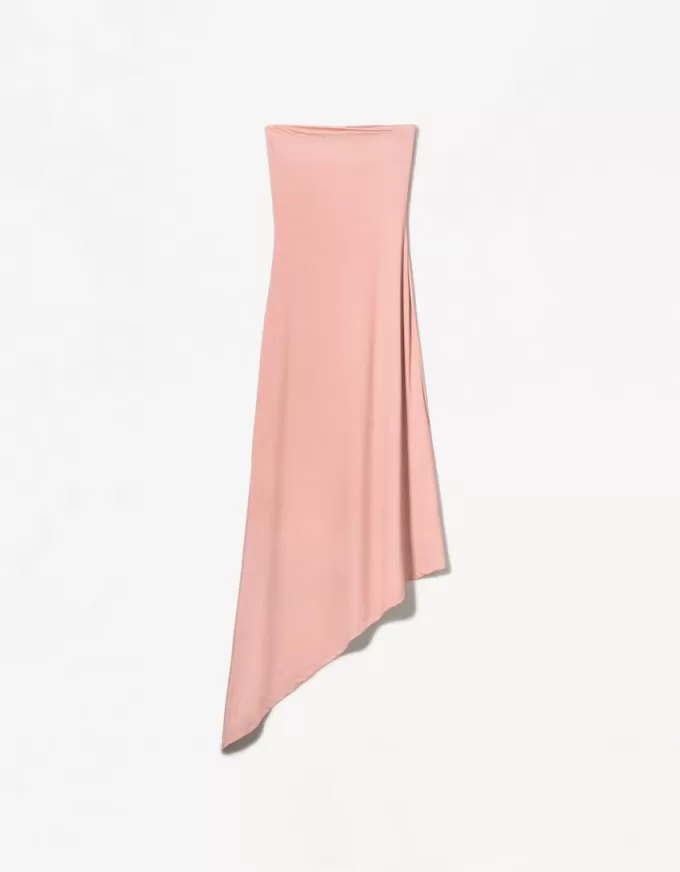 Rochie midi asimetrică fără umeri Rochie midi asimetrică fără umeri